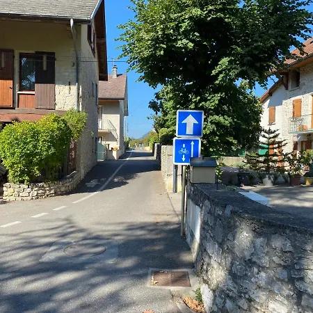 Loft Dans Vielle Ferme Renovee Brison-Saint-Innocent