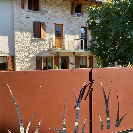 Loft Dans Vielle Ferme Renovee